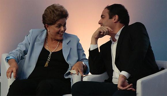 Dilma e Paulo Câmara no Dialoga Brasil. Foto: Alexandre Gondim/JC IMagem.
