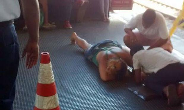 Ambulante está com ferida no braço e na perna esquerdos / Foto: Aline Araújo/JC