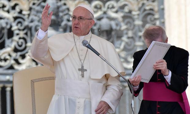 Segundo o papa, o Acordo de Paris, que entrou em vigor mostra a "grave responsabilidade ética e moral" / Foto: AFP