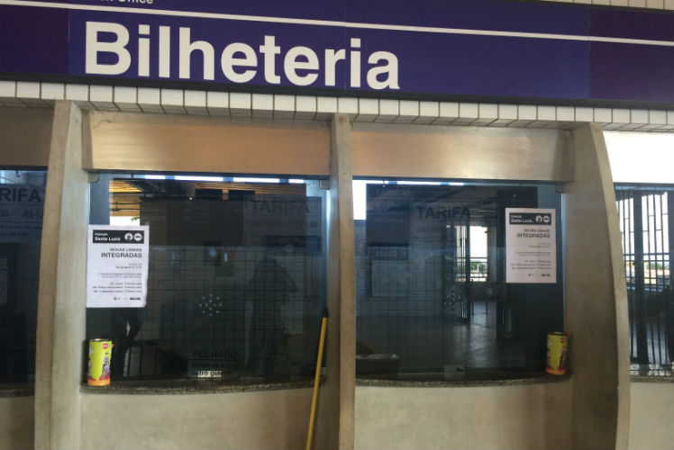 Bilheterias estão fechadas na Linha Sul. A Estação Largo da Paz é uma delas. Foto: Roberta Soares