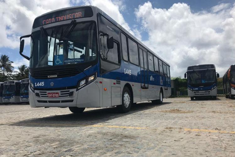 Inicialmente, três linhas do Corredor de BRT  Norte-Sul terão os imponentes veículos de 21 metros substituídos por ônibus novos, com ar-condicionado, mas com 13,8 metros. Fotos: Conorte/Divulgação