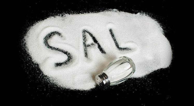 OMS recomenda que sejam ingeridas 5 gramas de sal por dia. Foto: Divulgação