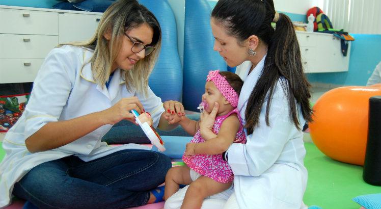 Centro Especializado em Reabilitação Mens Sana fornece atendimento a crianças com a síndrome congênita do zika vírus (Foto: Divulgação)