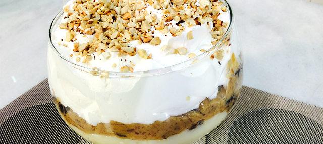 Faça gelado de ameixa e coco para a sobremesa do fim de semana!