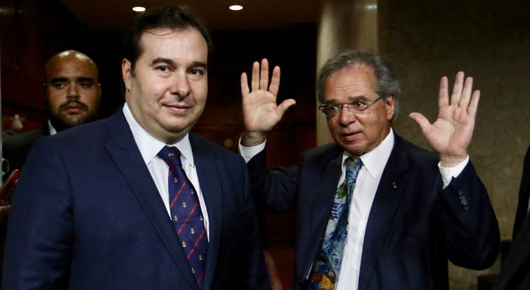 Rodrigo Maia: 'Bolsonaro pode ficar inelegível', afirma