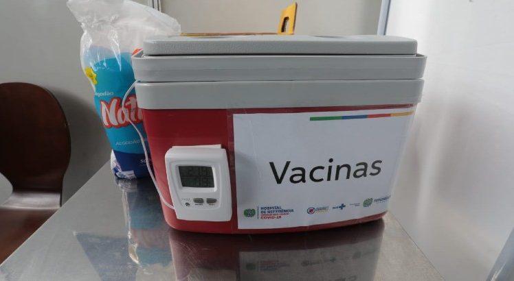 PSB aciona Justiça contra empresários e políticos que teriam sido vacinados contra a covid-19 às escondidas em Minas Gerais