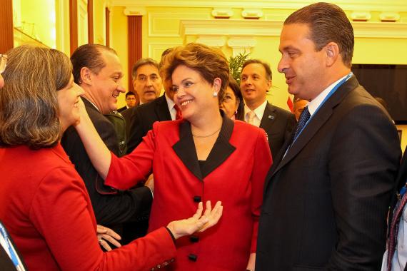 PERNAMBUCO | Eduardo e Renata Campos em encontro com a presidente Dilma nos EUA