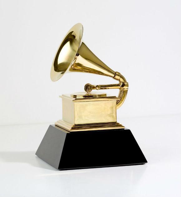 Criado em 2000 pela Academia Latina de Artes e Ciências Discográficas, o Grammy premia as melhores produções da indústria fonográfica latino-americana 