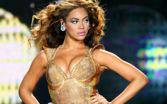  Beyoncé faz show em Fortaleza dia 8/9
