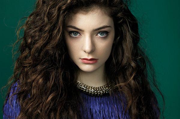  Lorde (17) - Cantora e compositora;