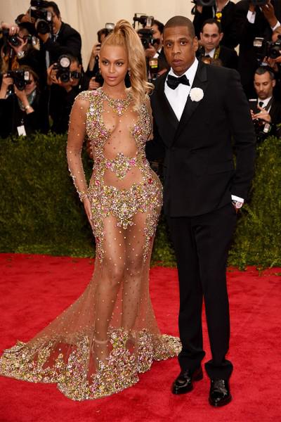 O casal Beyoncé e Jay Z foi um dos últimos a chegar. 