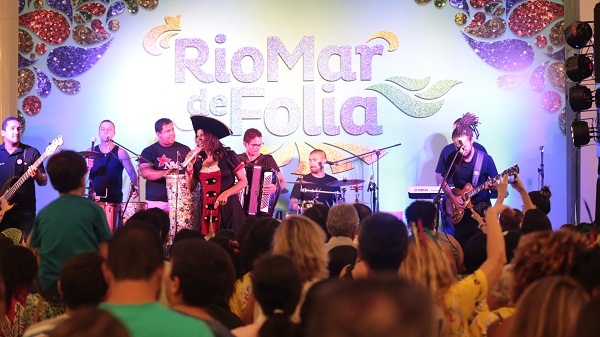 Nádia Maia arrasa no RioMar Folia/Foto: Paloma Amorim/Divulgação