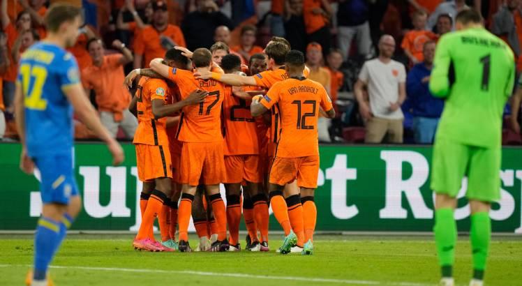 Em jogo emocionante, Holanda derrota Ucrânia na Eurocopa