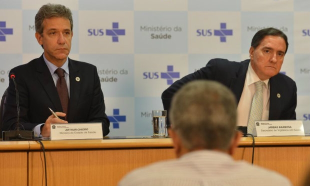Ministro e secretário tranquilizaram a população: contraprova deu negativo.  / Foto:Valter Campanato/Agência Brasil