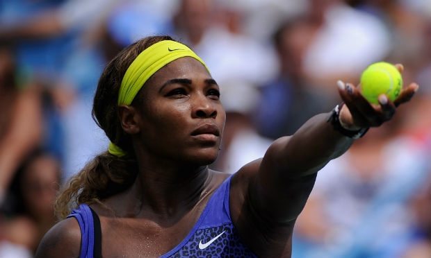 Dona de 18 títulos dos torneios do Grand Slam, Serena agora vai tentar atingir a marca de 260 semanas da norte-americana Chris Evert / Foto: AFP