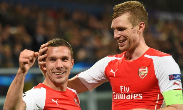 Arsenal perdia até os 44 minutos do segundo tempo, mas buscou a virada para ganhar de 2 a 1 do Anderlecht / Foto: AFP