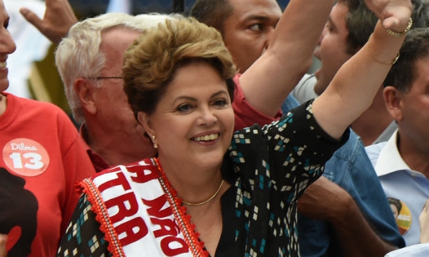 Na avaliação de dirigentes do partido, Dilma foi prejudicada pela candidatura de Marina. / Foto: AFP
