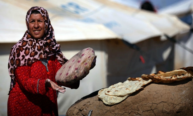 Conflito já tem 1,8 milhões de deslocados que vivem, em sua maioria, em campos de concentração.  / Foto: Safin Hamed / AFP