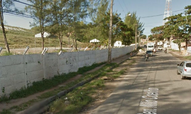 Acidente ocorreu em frente ao aterro sanitário de Aguazinha. / Foto: Google Street View