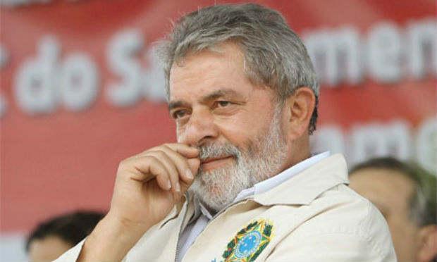 Em encontro com petistas em SP, ex-presidente defendeu ainda incentivo ao crédito / Foto: Agência Brasil