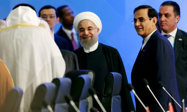 O presidente iraniano, Hassan Rohani, não participou da reunião de encerramento para protestar contra a declaração, segundo a imprensa iraniana. / Foto: Sebnem Coskun / AFP
