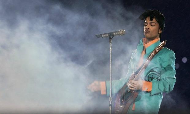 As pílulas, usadas para o tratamento da dor, foram encontradas no "local da morte" de Prince / Foto: AFP