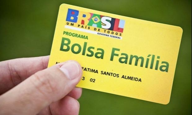 De acordo com o decreto, o repasse do valor mensal do Bolsa Família para famílias em situação de extrema pobreza sobe de R$ 77 para R$ 82 / Foto: Acervo