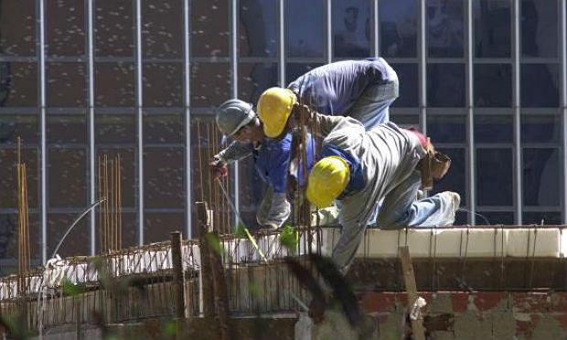 A escassez de obras públicas é um dos motivos que levaram as construtoras à bancarrota / Foto: Agência Brasil