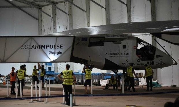 A aeronave Solar Impulse 2 deve realizar uma ou duas etapas a mais nos Estados Unidos antes de chegar a Nova York / Foto: AFP