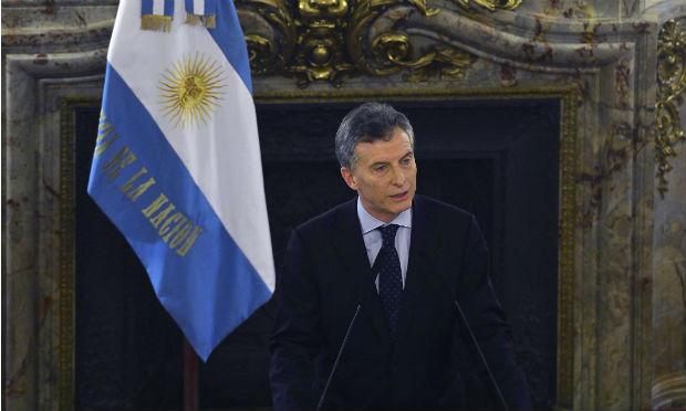 Presidente argentino encerrou exposições e relocou arbustos que simbolizam gestão dos Kirchner / Foto: AFP