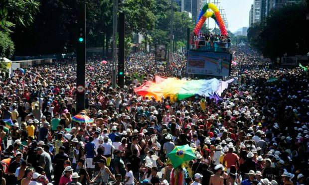 O prefeito de São Paulo, Fernando Haddad (PT), assina nesta terça-feira um decreto que inclui a Parada do Orgulho LGBT / Foto: Acervo