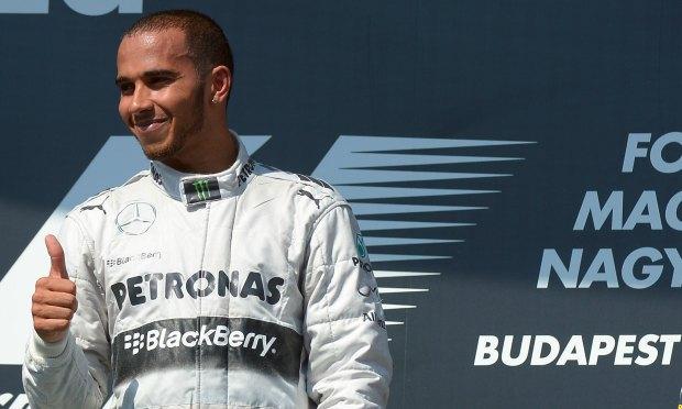 Na disputa particular da Mercedes pelas primeiras colocações na Fórmula 1 foi Lewis Hamilton quem levou a melhor / Foto: Acervo