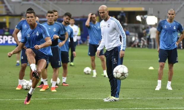 Zinedine Zidane, técnico atual dos 
