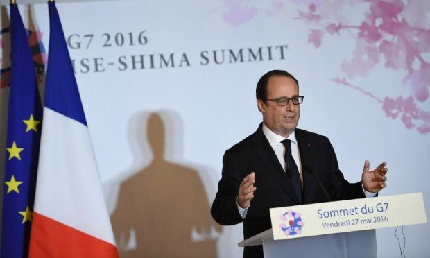 O presidente francês, François Hollande, prometeu seguir adiante com sua polêmica reforma trabalhista / Foto: AFP