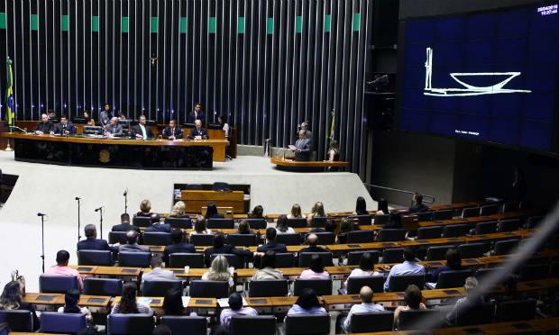 A proposta do grupo de Cunha é que o deputado afastado deixe definitivamente o cargo de presidente da Câmara / Foto: Câmara dos Deputados