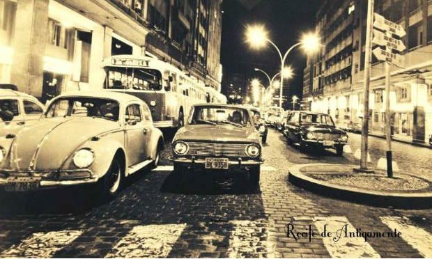 Imagens da cidade nos anos 70 até raridades do século 19 são resgatadas pela página Recife de Antigamente / Foto: Acervo Wilton Carvalho/Cortesia