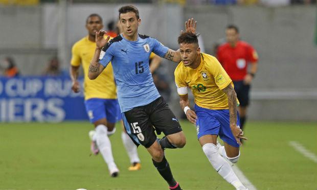 Tite não quis se aprofundar sobre o comportamento de Neymar. / Foto: CBF.