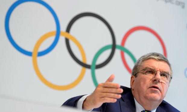 COI vai se reunir no domingo para decidir sobre a permanência de atletas russos nos jogos olímpicos do Rio / Foto: FABRICE COFFRINI/AFP
