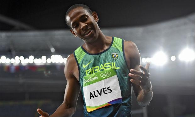 Higor Alves só conseguiu validar um salto. / Foto: AFP.