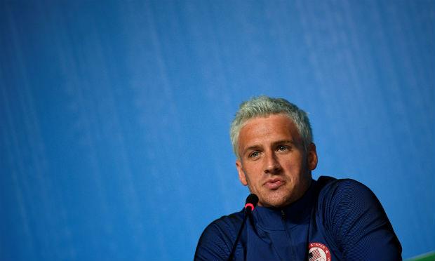 Lochte e mais três nadadores da equipe dos Estados Unidos haviam dito que tinham sofrido um assalto no Rio.  / Foto: Martin Bureau / AFP