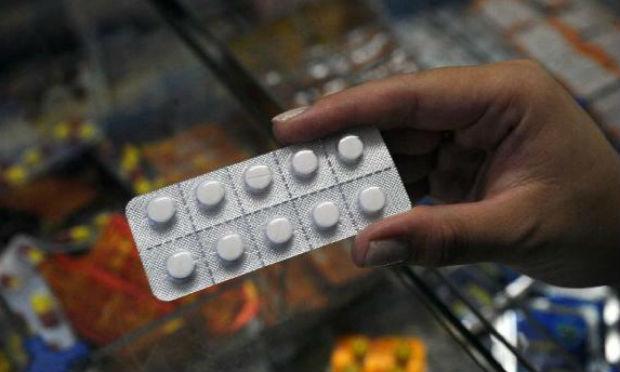 Estudo aponta que diminuir a frequência da administração de aspirina não causa tantos males ao estômago / Foto: EBC
