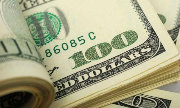 O contrato de dólar para novembro avançou 1,47%, aos R$ 3,2850, com giro de US$ 16,823 bilhões / Foto: Reprodução