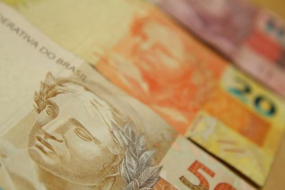 Dívida Pública passou de R$ 2,956 trilhões em julho para R$ 2,955 trilhões em agosto / Foto: Marcos Santos/USP Imagens