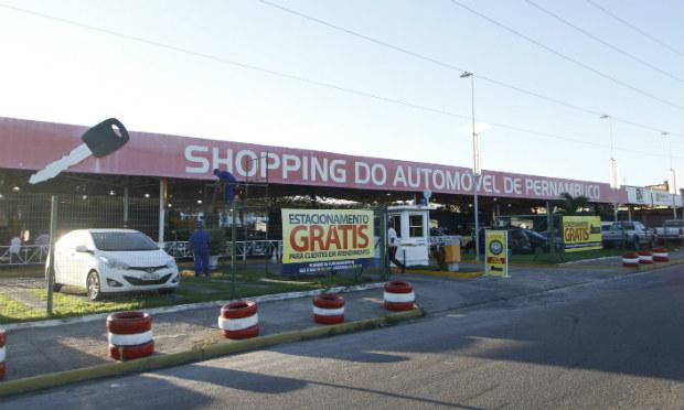 O Shopping do Automóvel de Pernambuco funciona em Olinda e na Imbiribeira / Foto: Ashlley Melo/JC360