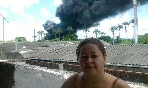  Adriana Siqueira disse que explosões começaram por volta das 9h40