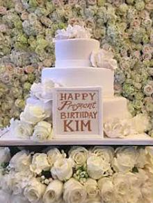 No aniversário de Kim do ano passado, ela estava grávida de Saint West